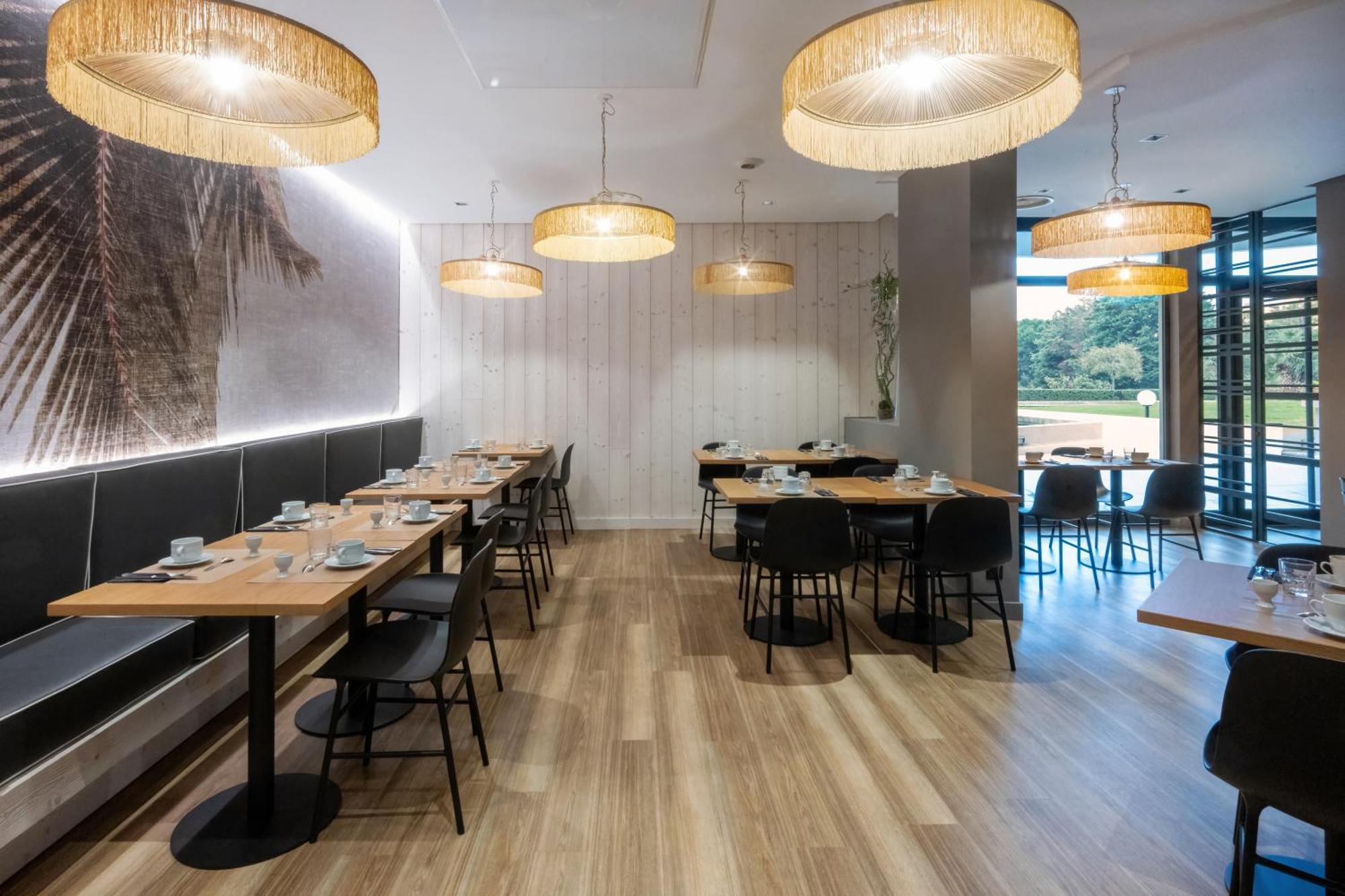 Nemea Appart Hotel Le Lido Cagnes Sur Mer Экстерьер фото