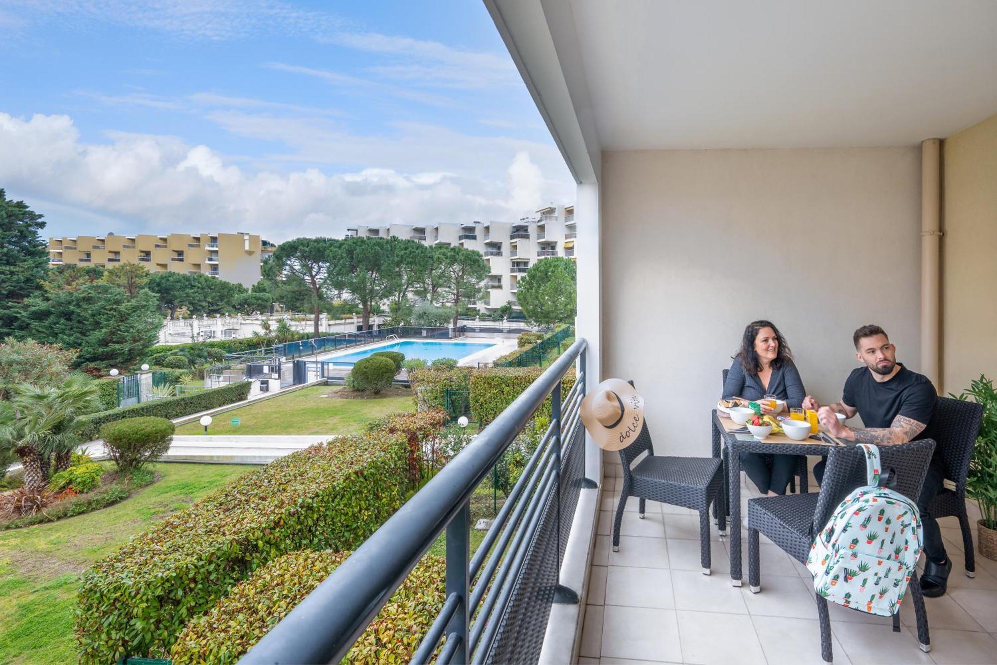 Nemea Appart Hotel Le Lido Cagnes Sur Mer Экстерьер фото
