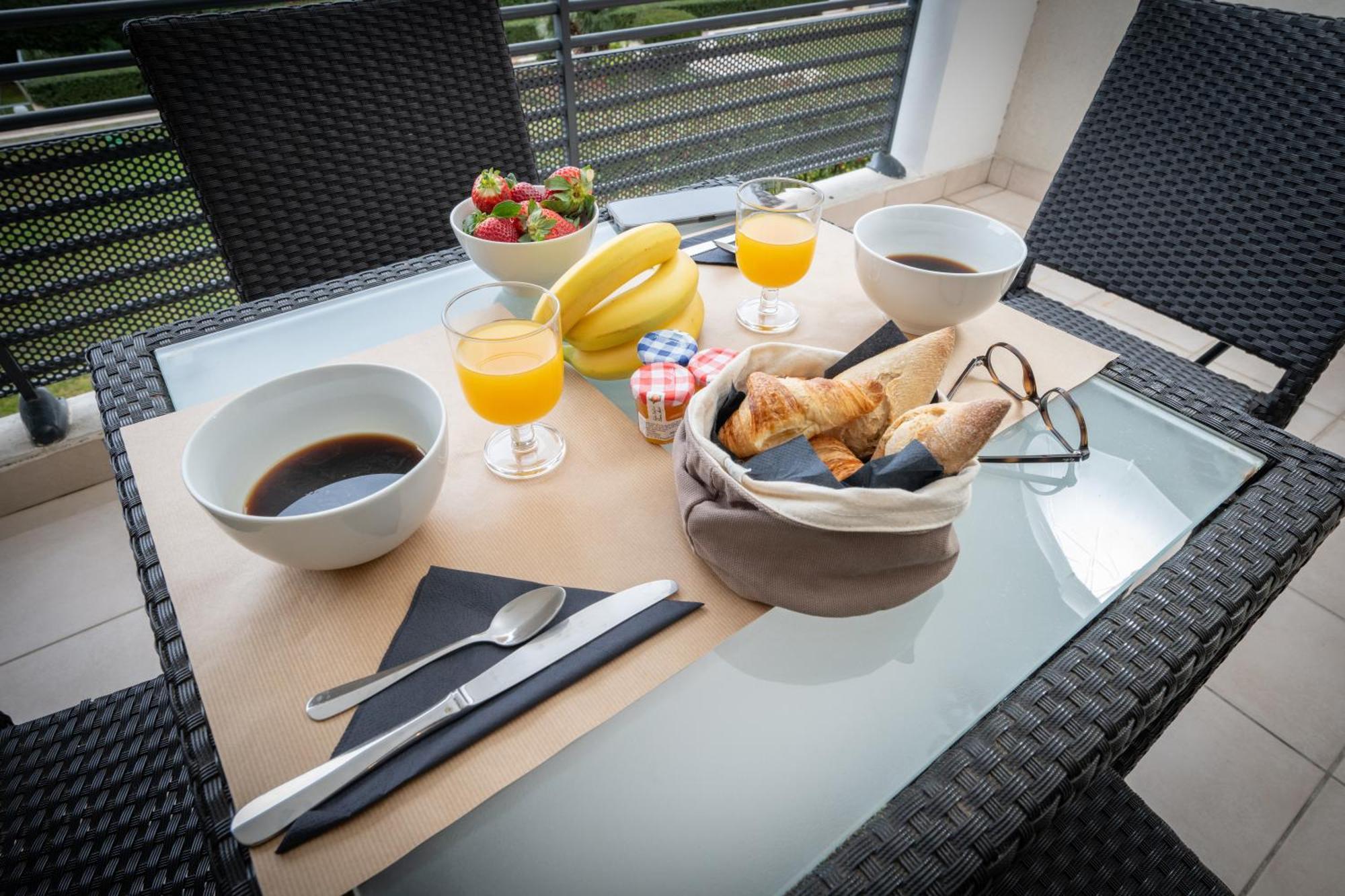 Nemea Appart Hotel Le Lido Cagnes Sur Mer Экстерьер фото