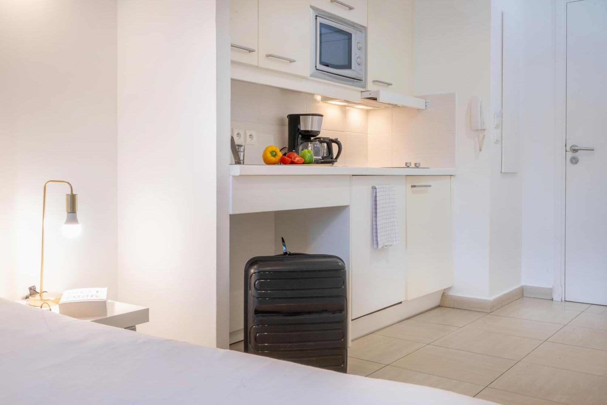 Nemea Appart Hotel Le Lido Cagnes Sur Mer Экстерьер фото
