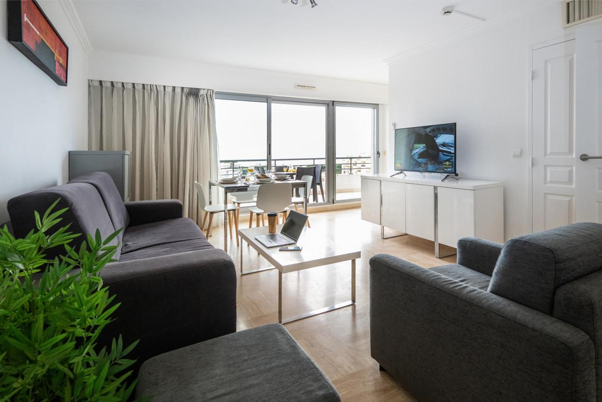Nemea Appart Hotel Le Lido Cagnes Sur Mer Экстерьер фото