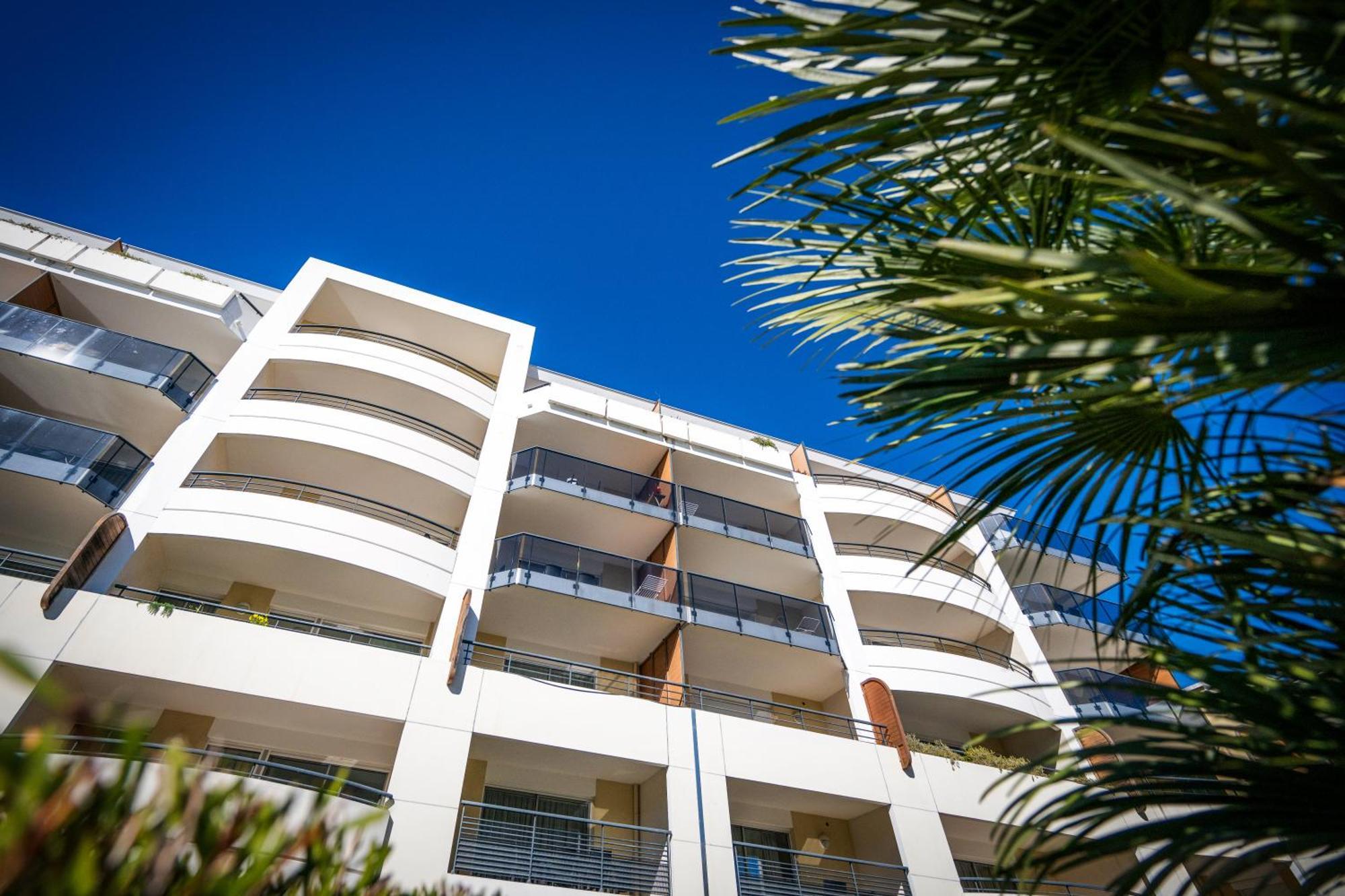 Nemea Appart Hotel Le Lido Cagnes Sur Mer Экстерьер фото